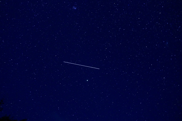 星空　国際宇宙ステーション